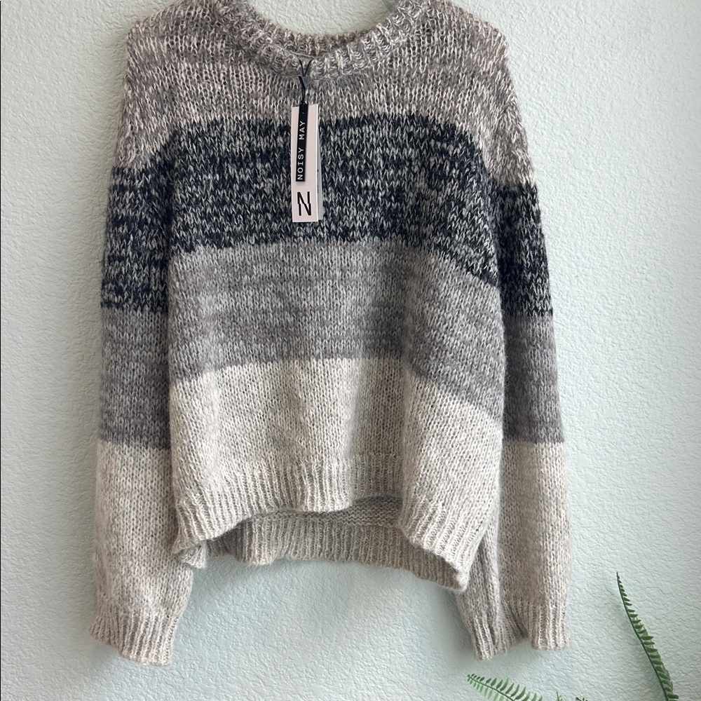 Nordstrom Gray and Cream Colorblock Sweater
